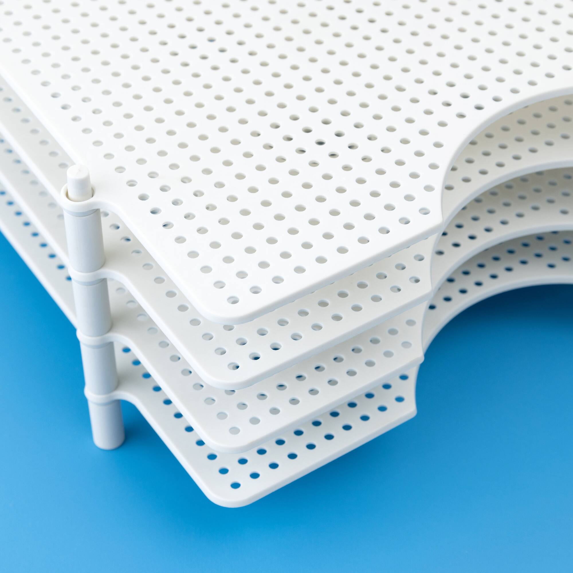 We R Memory Keepers® White Multi-Use Paper Trays